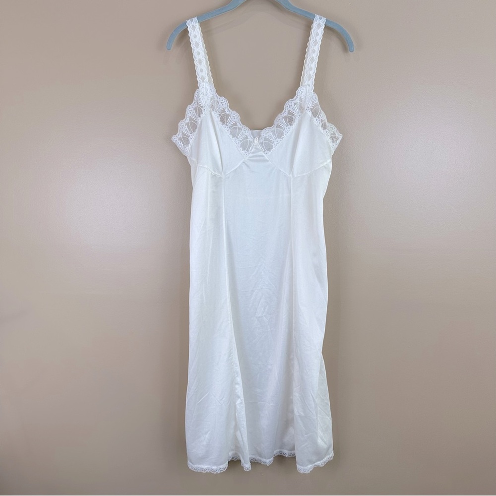 Vintage Off White Nylon Lace Slinky Nightgown Full Slip Dress XL Fairy Grunge
